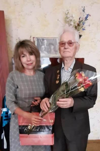 Поздравляем с 90-летним юбилеем ШМИДТА Альберта Станиславовича, участника Великой Отечественной войны, сына полка, получателя социальных услуг АНО СОН «Опора»!