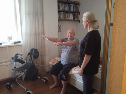 Индивидуальные оздоровительные занятия на дому с получателями социальных услуг