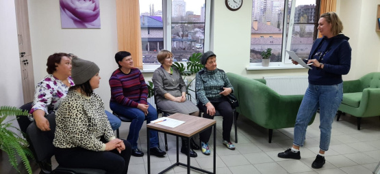 Второе обучающее занятие с группой социальных работников Ворошиловского района