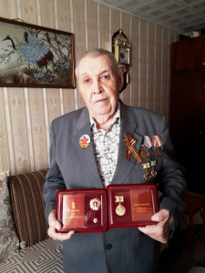 Получатель социальных услуг АНО СОН «Опора» Климов Геннадий Иосифович получил поздравление от Губернатора Волгоградской области А.И.Бочарова