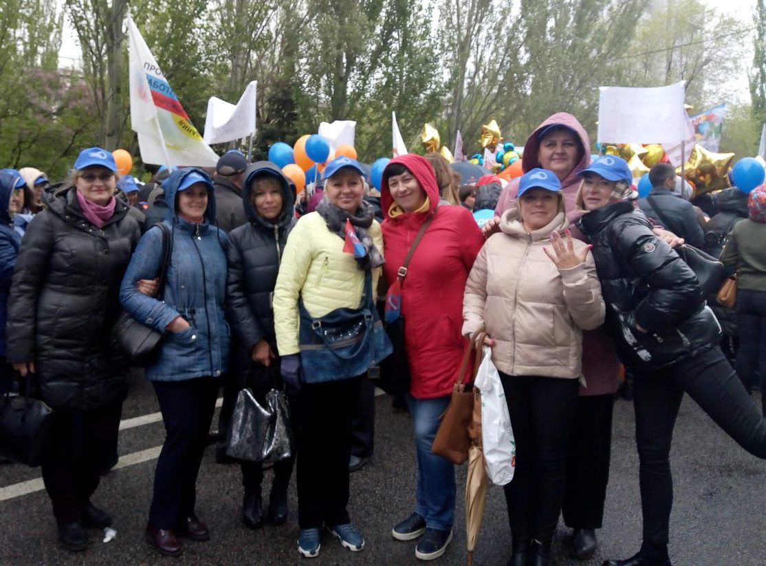 ПОЗДРАВЛЯЕМ С ПРАЗДНИКОМ ВЕСНЫ И ТРУДА! ПОЗДРАВЛЯЕМ С ПРАЗДНИКОМ ВЕСНЫ И ТРУДА!