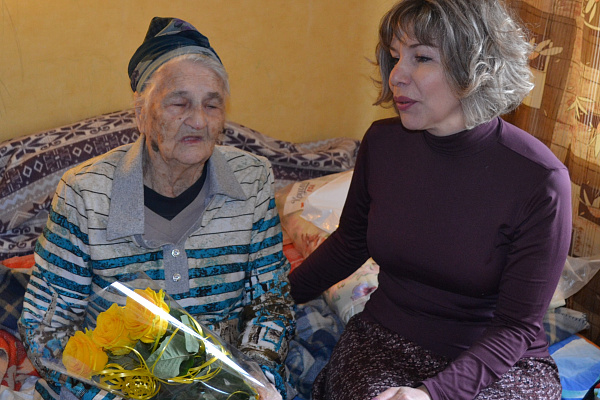 Поздравляем с 100-летним юбилеем МАЛЫШЕВУ Василису Михайловну, труженицу тыла, ветерана труда, получателя социальных услуг АНО СОН «Опора»!