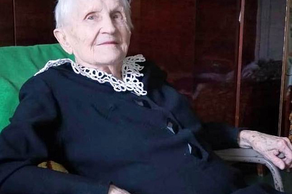 Поздравляем с 100-летним юбилеем Золотенкову Зинаиду Леонтьевну, получателя социальных услуг АНО СОН «Опора»