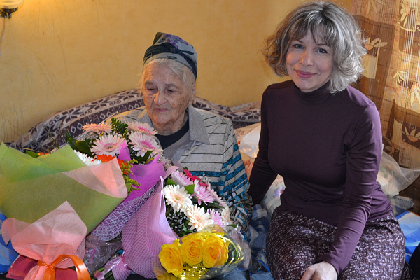 Поздравляем с 100-летним юбилеем МАЛЫШЕВУ Василису Михайловну, труженицу тыла, ветерана труда, получателя социальных услуг АНО СОН «Опора»!