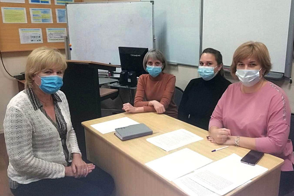 Социальные работники АНО СОН "Опора" завершили обучение в Институте дополнительного образования ВГСПУ 