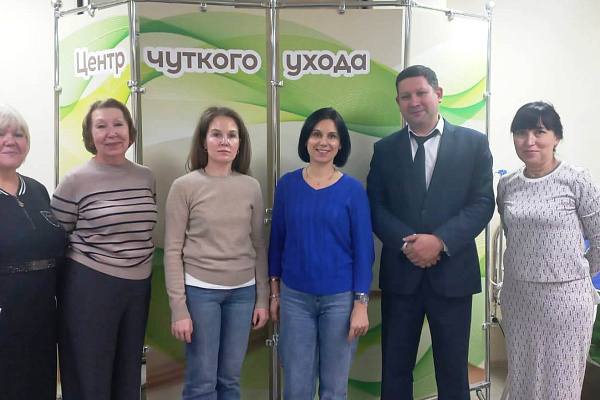 АНО СОН «Опора» посетили представители фонда Елены и Геннадия Тимченко 